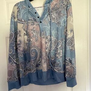 Elegant Paisley Women's Hoodie - Blue and Cream